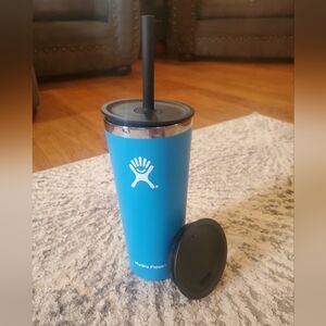 22oz Hydroflask All Around Pacific Tumbler with Straw